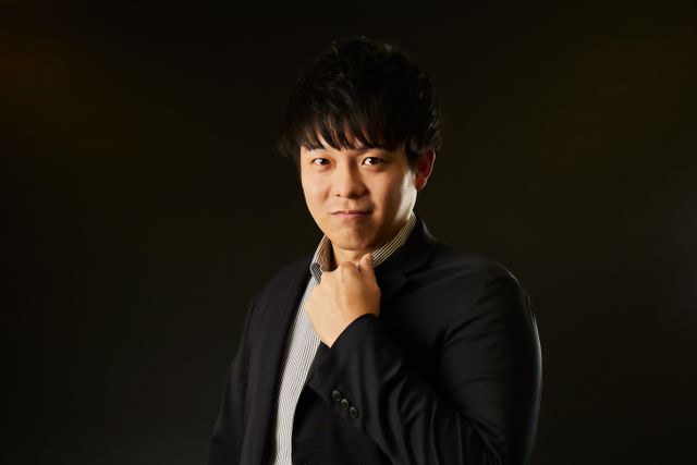 松木 拓弥