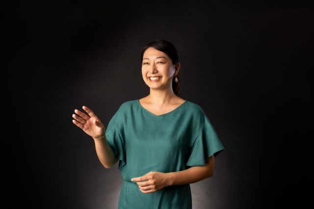 河野 麻衣子